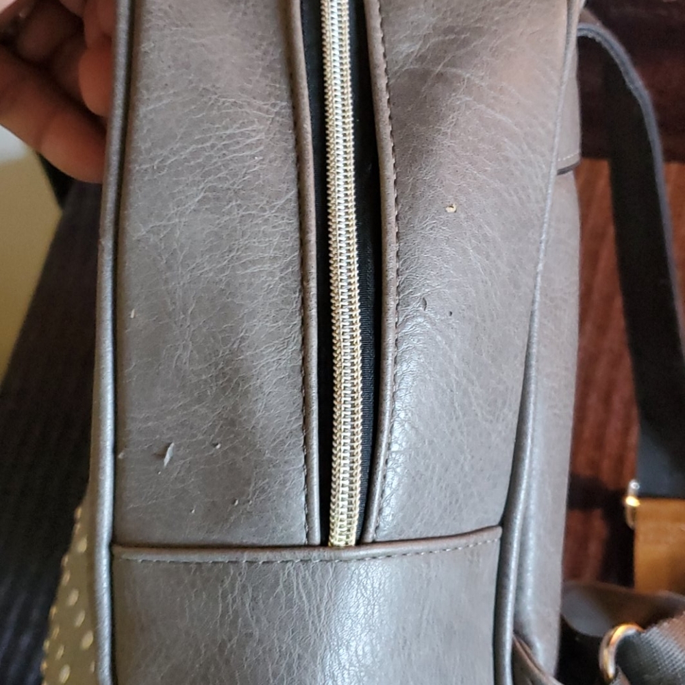 Studded backpack - Picture 7 of 7